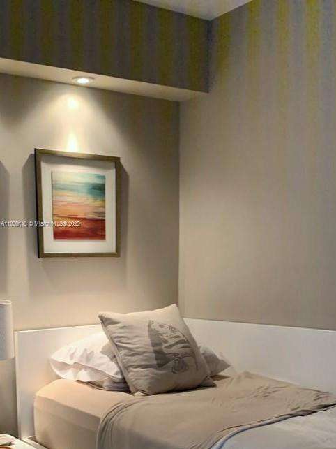 Small Image of 5701 COLLINS AVE #704, Miami Beach Number 13