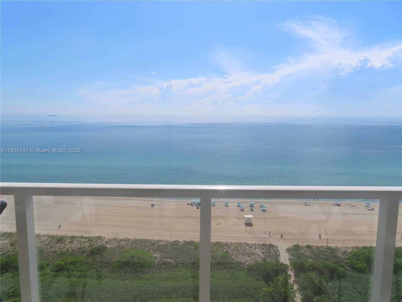 Small Image of 5701 COLLINS AVE #704, Miami Beach Number 6