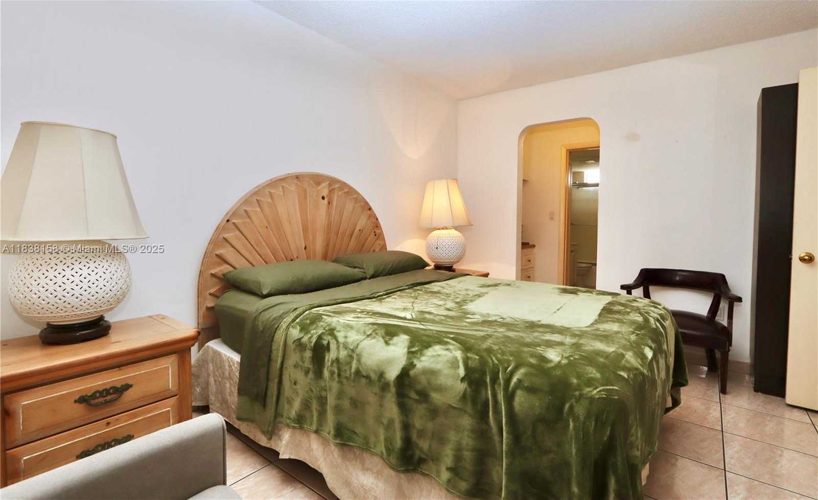 Small Image of 2851 LEONARD DR #J507, Aventura Number 18