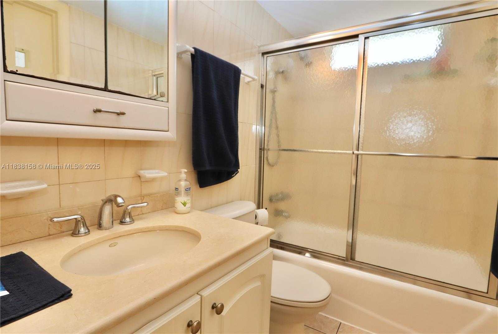 Small Image of 2851 LEONARD DR #J507, Aventura Number 21