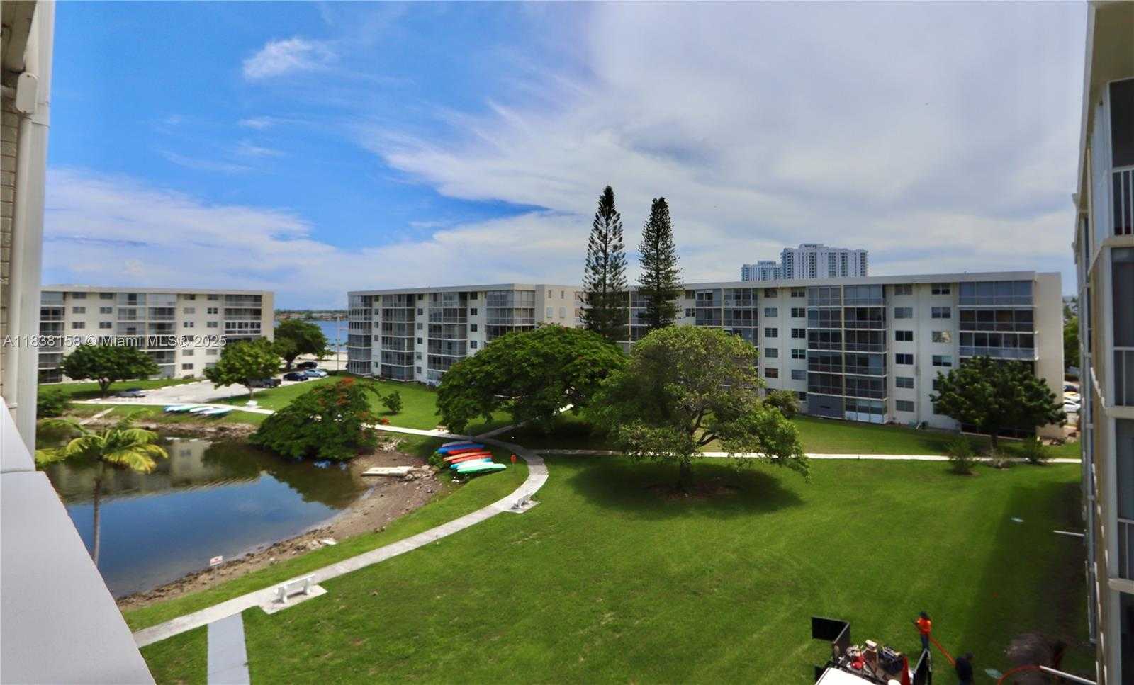 Small Image of 2851 LEONARD DR #J507, Aventura Number 29