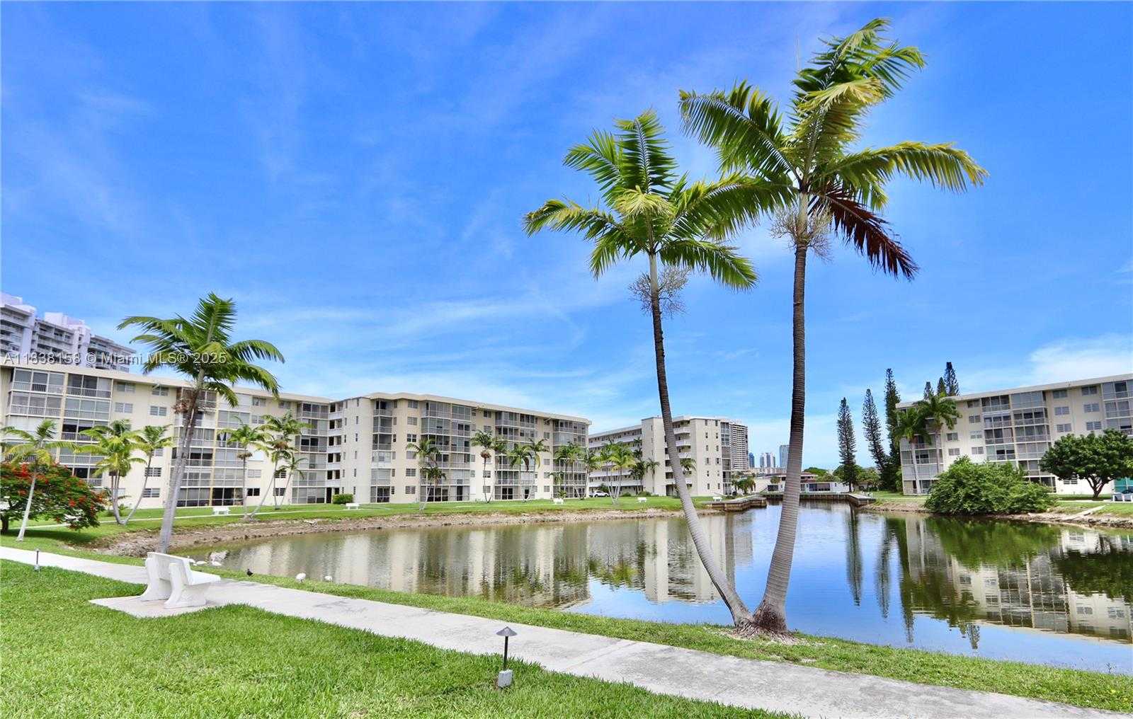 Small Image of 2851 LEONARD DR #J507, Aventura Number 32