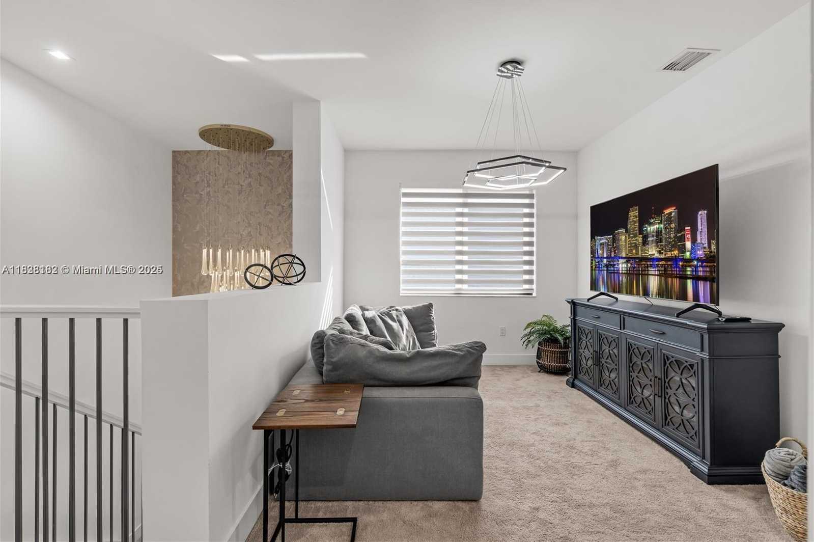 Small Image of 4374 NORTH WEST 81ST AVE, Doral Number 13
