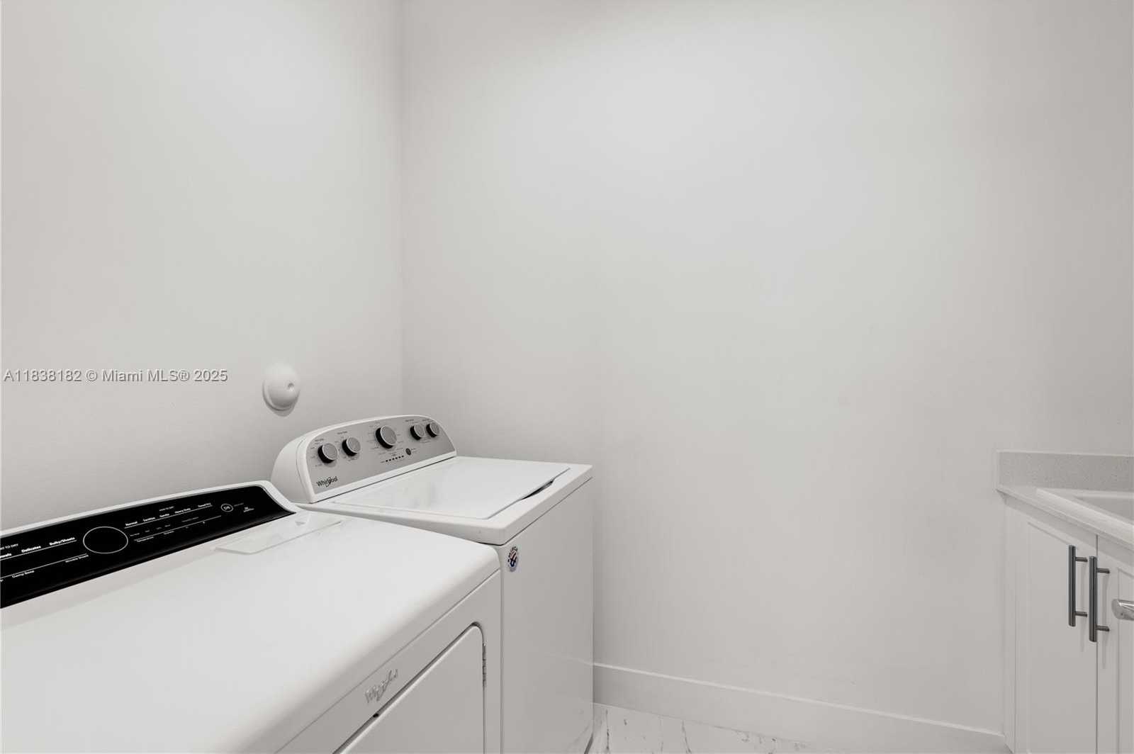 Small Image of 4374 NORTH WEST 81ST AVE, Doral Number 27