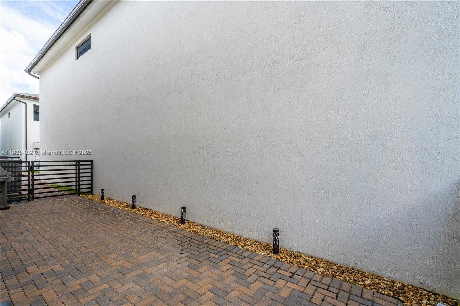 Small Image of 4374 NORTH WEST 81ST AVE, Doral Number 30
