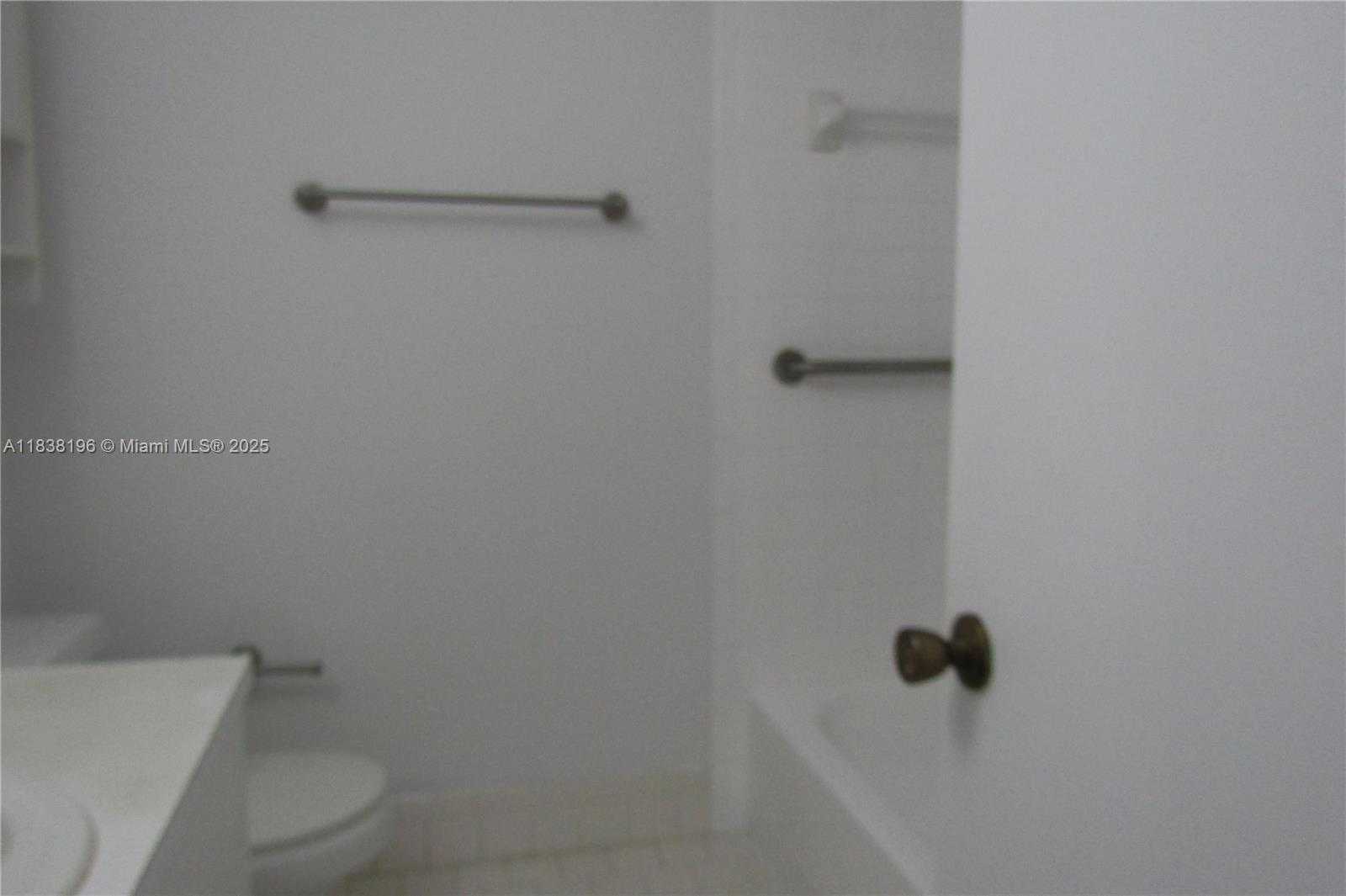 Small Image of 17278 SOUTH WEST 139TH CT, Miami Number 11