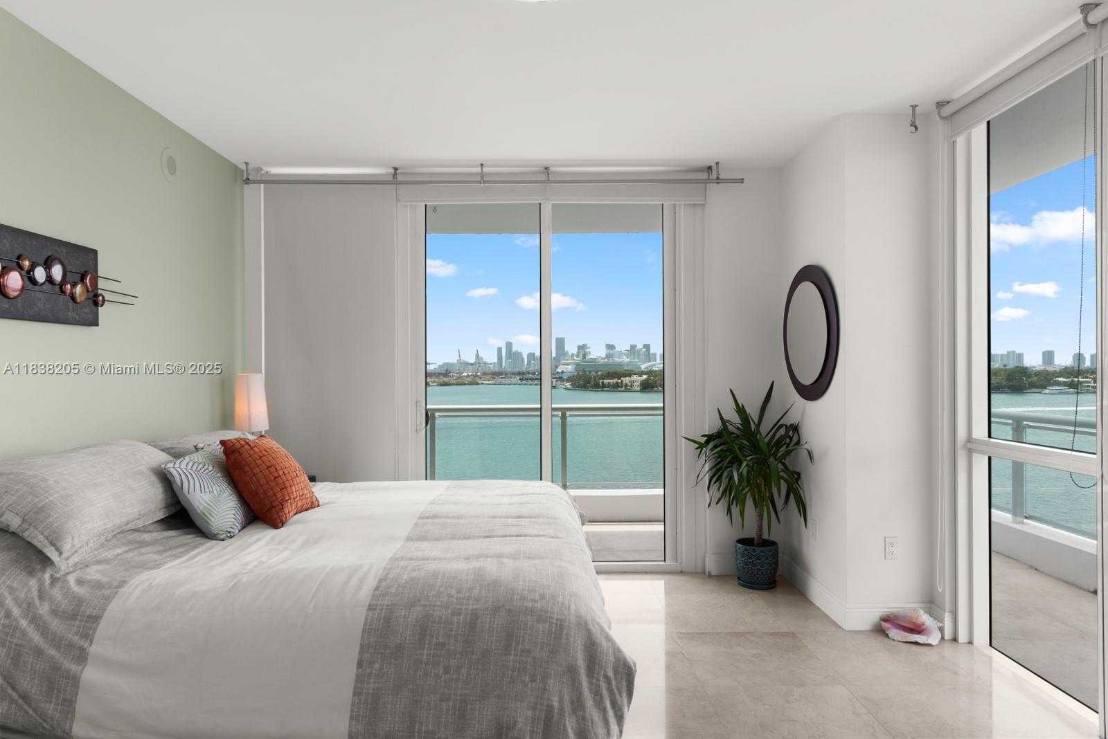 Small Image of Miami Beach Number 7