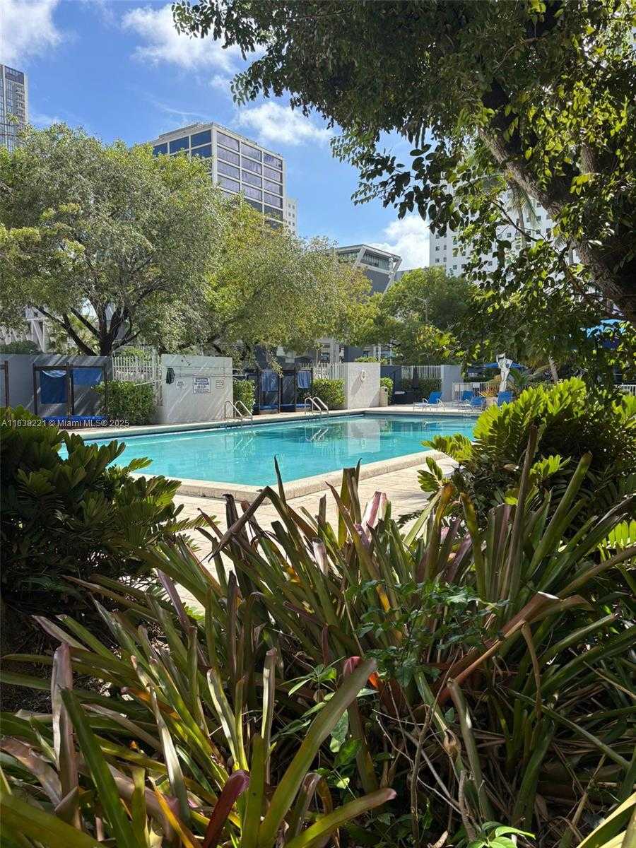 Small Image of 800 NORTH MIAMI AVE #E-605, Miami Number 12