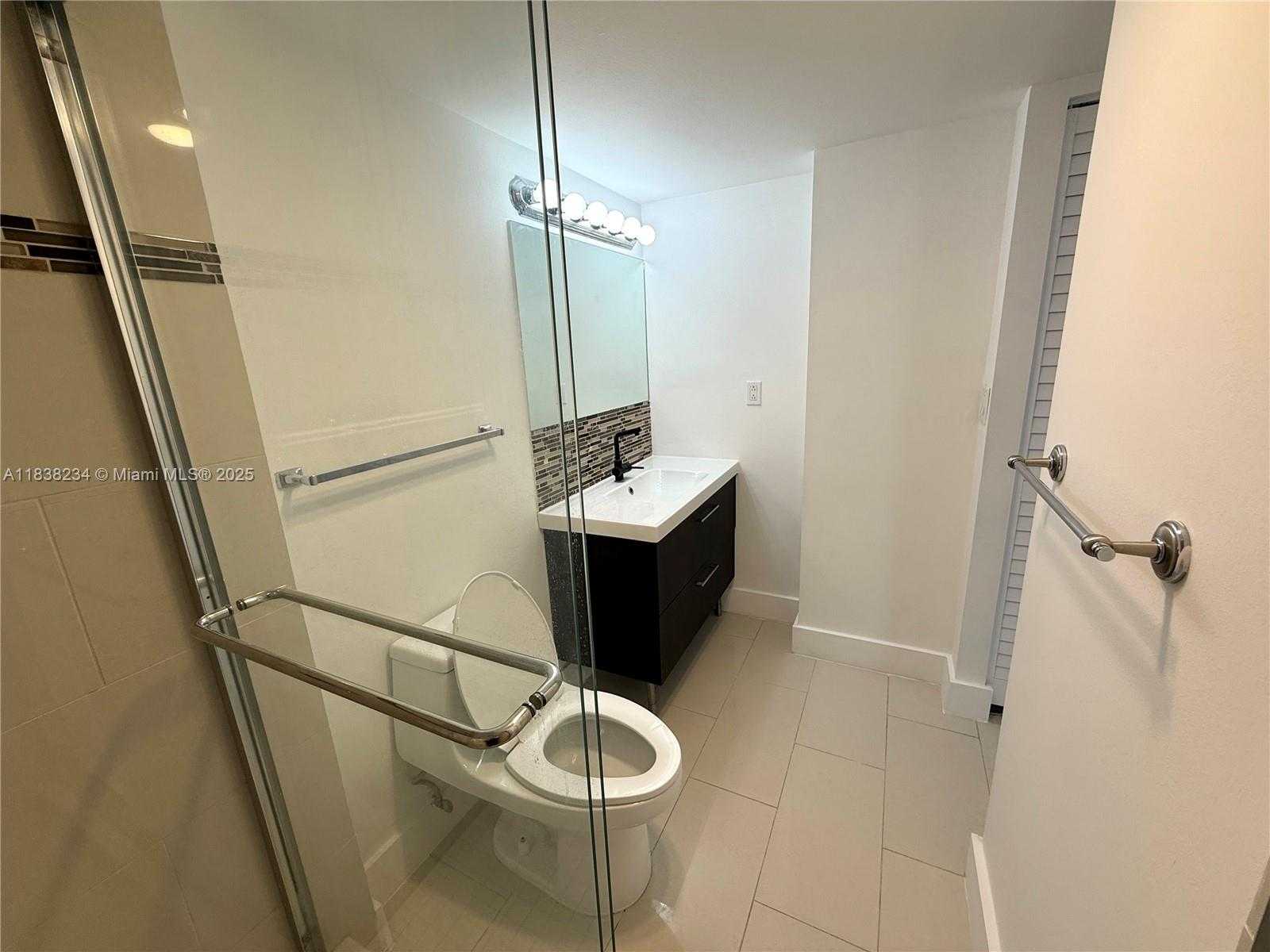 Small Image of 20335 WEST COUNTRY CLUB DR #502, Aventura Number 11