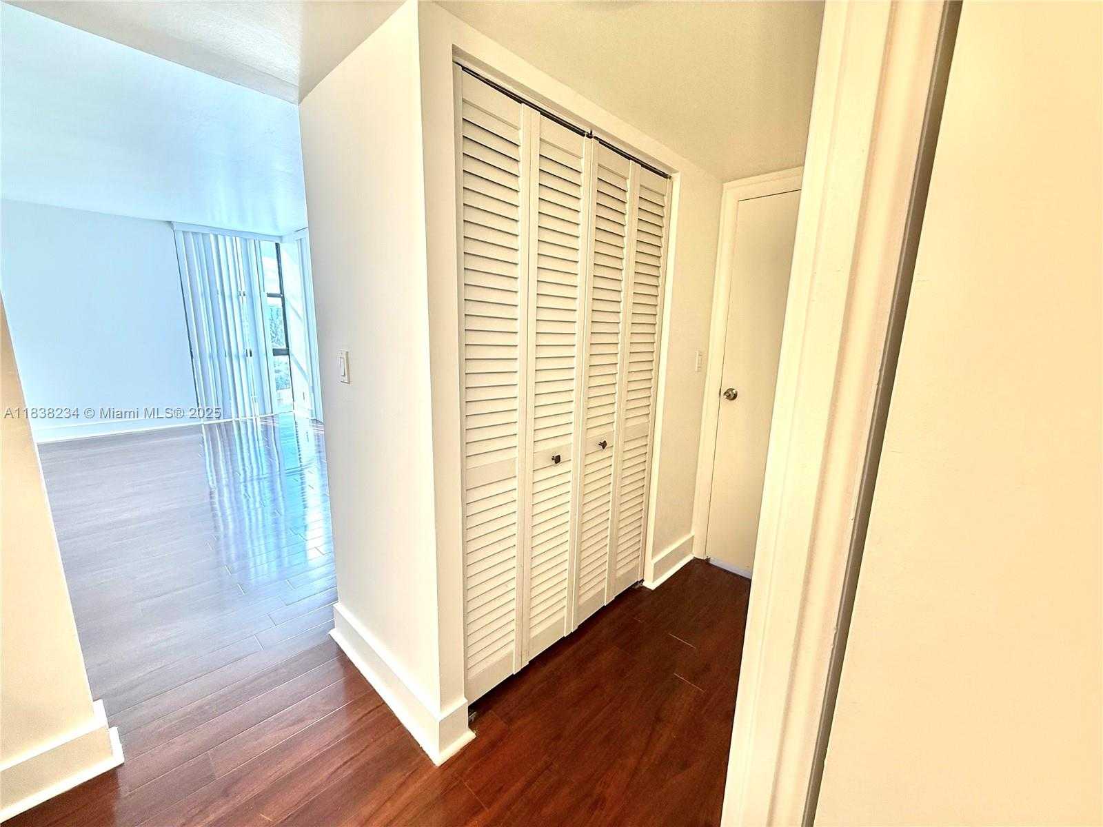 Small Image of 20335 WEST COUNTRY CLUB DR #502, Aventura Number 21