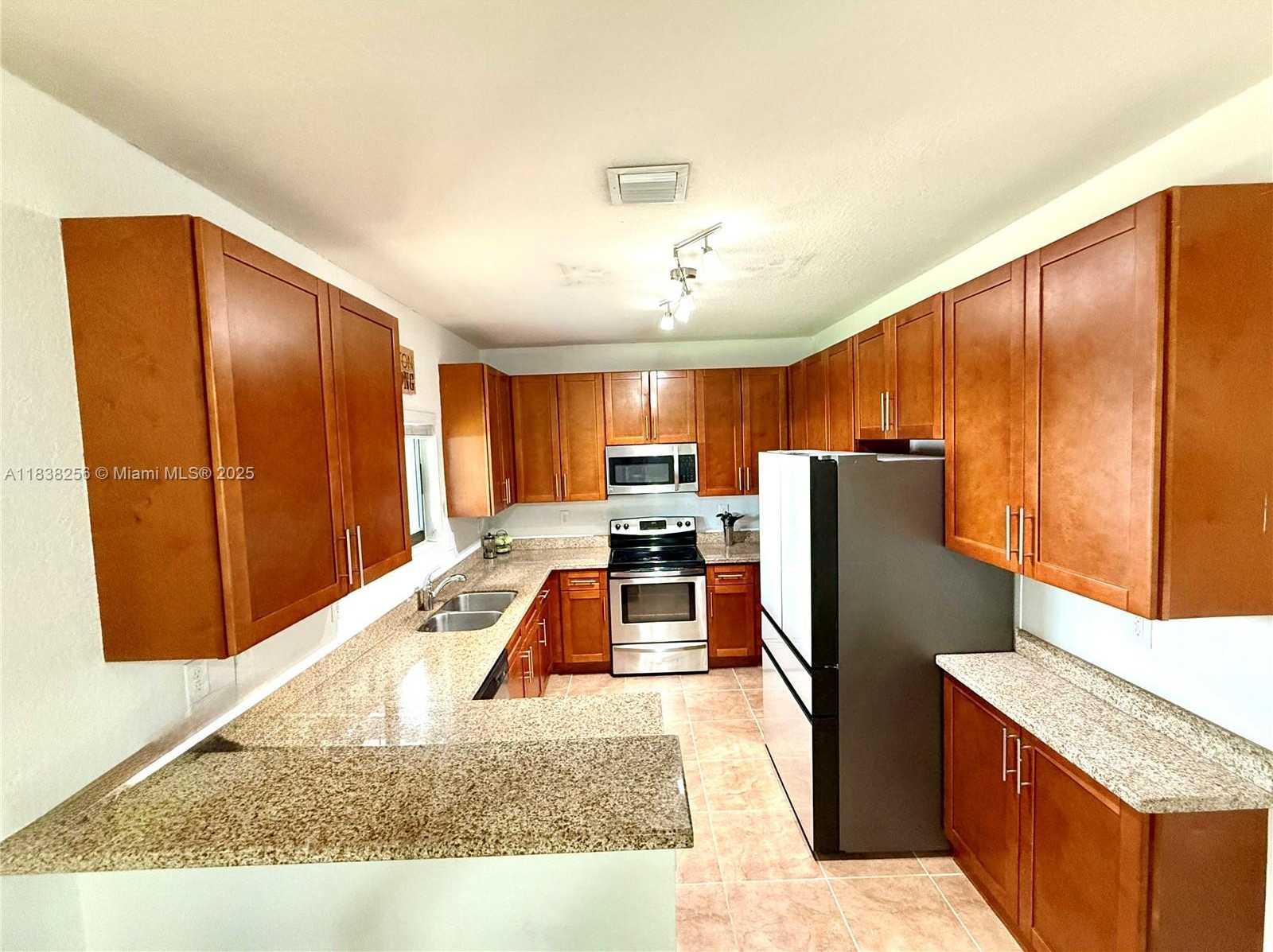 Small Image of 13232 SOUTH WEST 274TH TER, Homestead Number 14