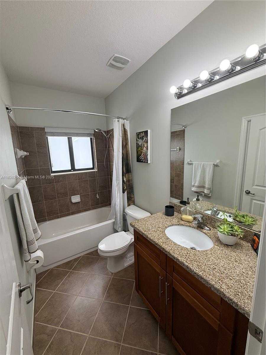 Small Image of 13232 SOUTH WEST 274TH TER, Homestead Number 27