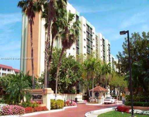 Small Image of 16919 NORTH BAY RD #919, Sunny Isles Beach Number 7