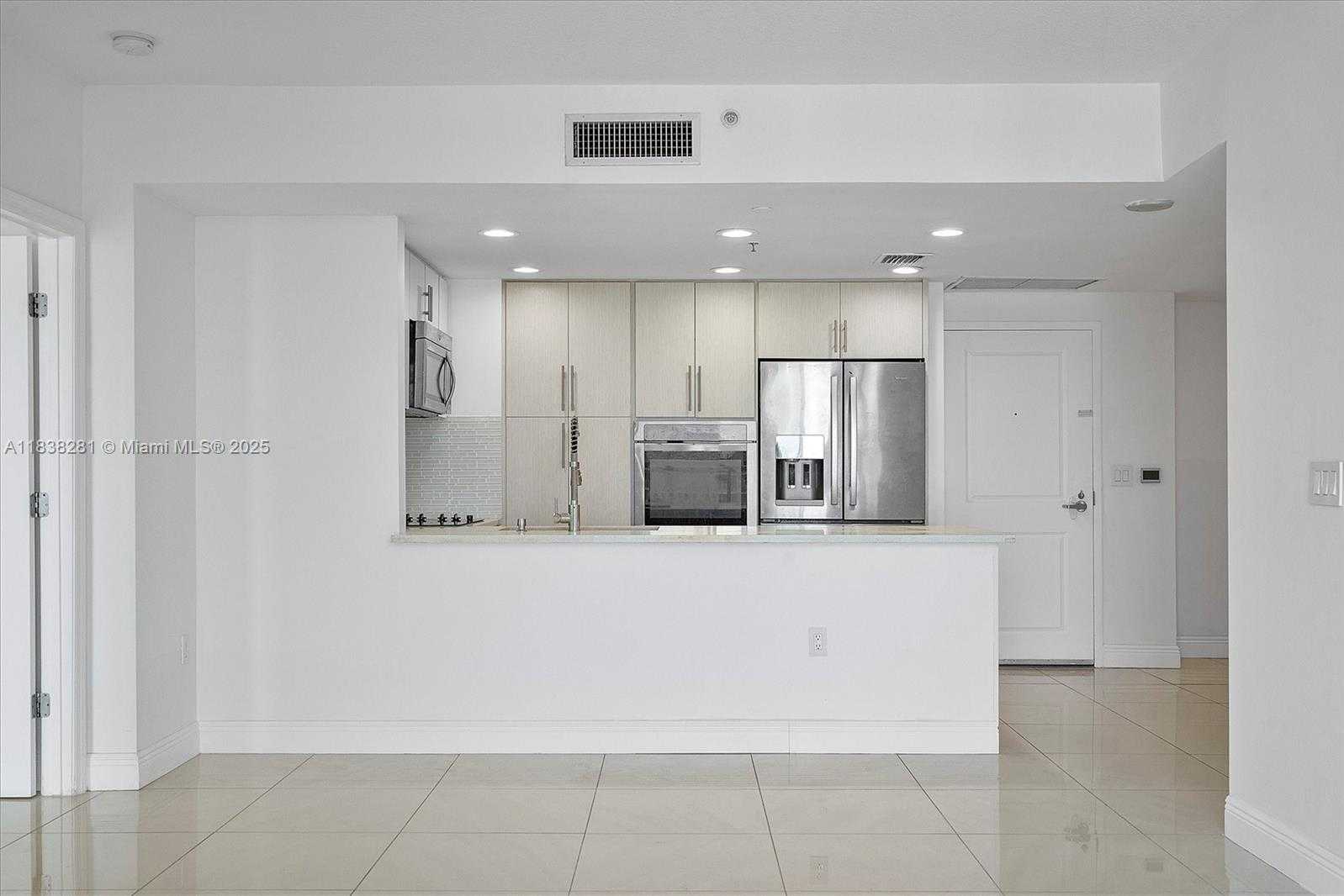 Small Image of 1250 SOUTH MIAMI AVE #2105, Miami Number 18