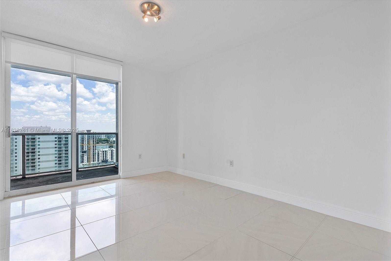 Small Image of 1250 SOUTH MIAMI AVE #2105, Miami Number 21