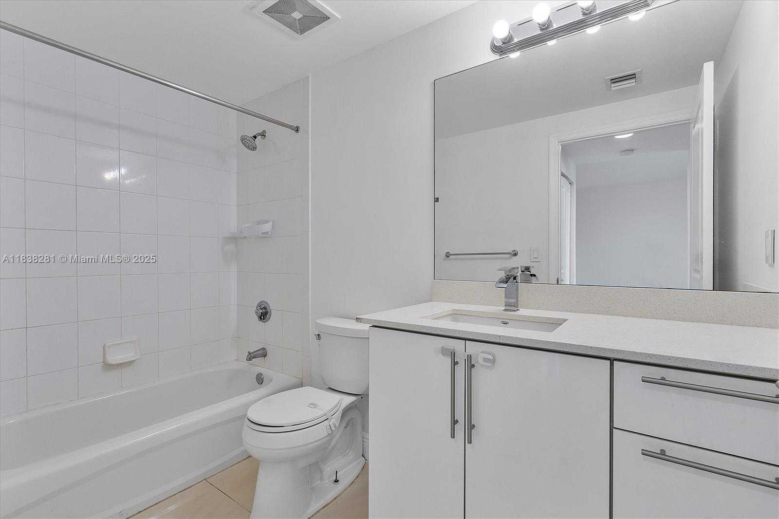 Small Image of 1250 SOUTH MIAMI AVE #2105, Miami Number 33