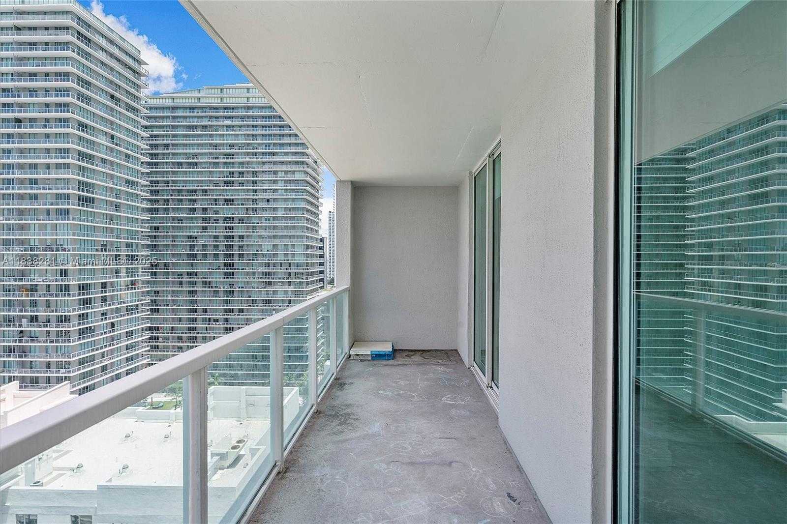 Small Image of 1250 SOUTH MIAMI AVE #2105, Miami Number 35