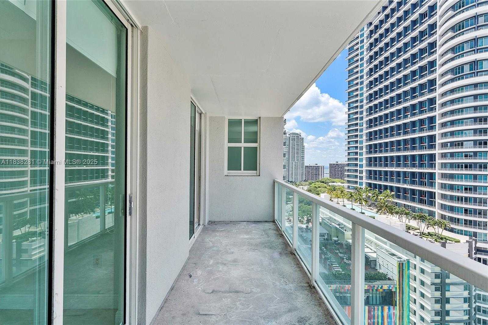 Small Image of 1250 SOUTH MIAMI AVE #2105, Miami Number 36