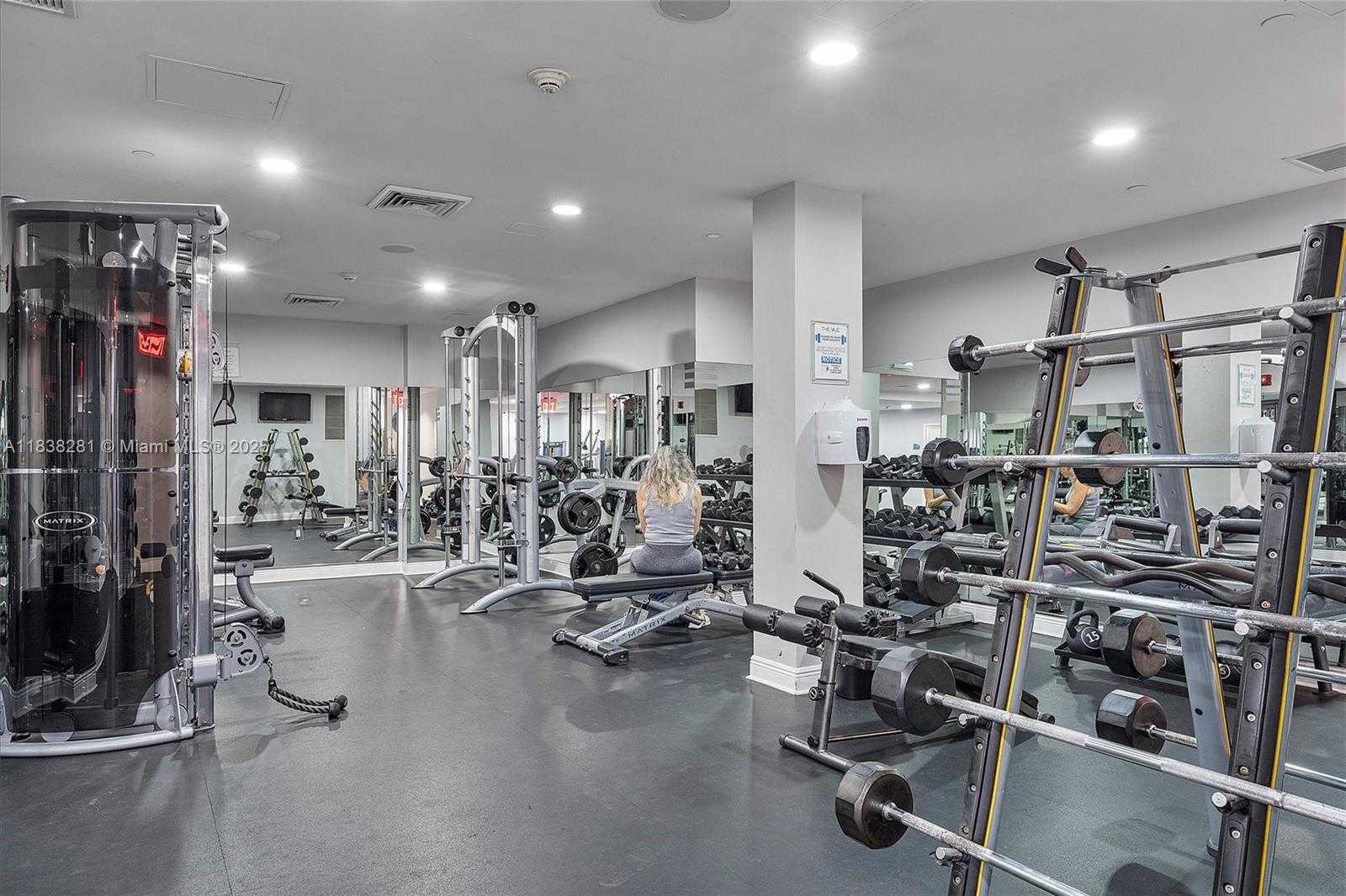 Small Image of 1250 SOUTH MIAMI AVE #2105, Miami Number 42
