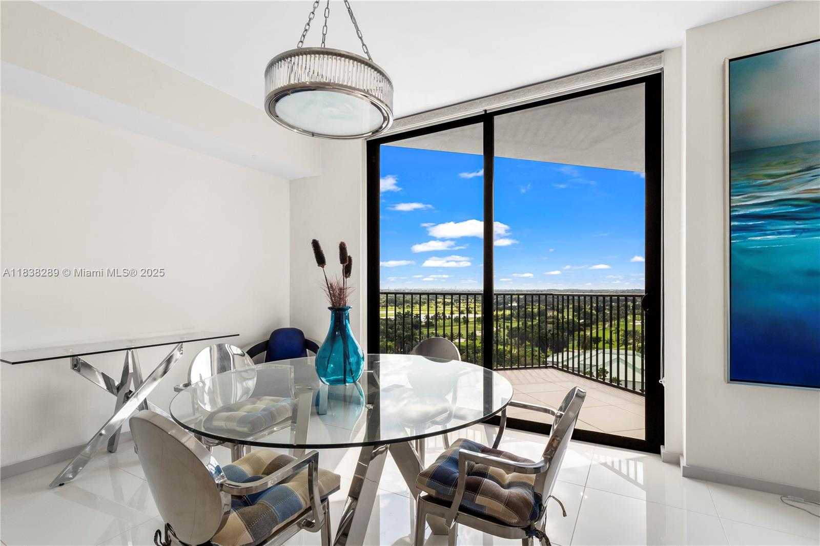 Small Image of 5300 PASEO BLVD #1214, Doral Number 10