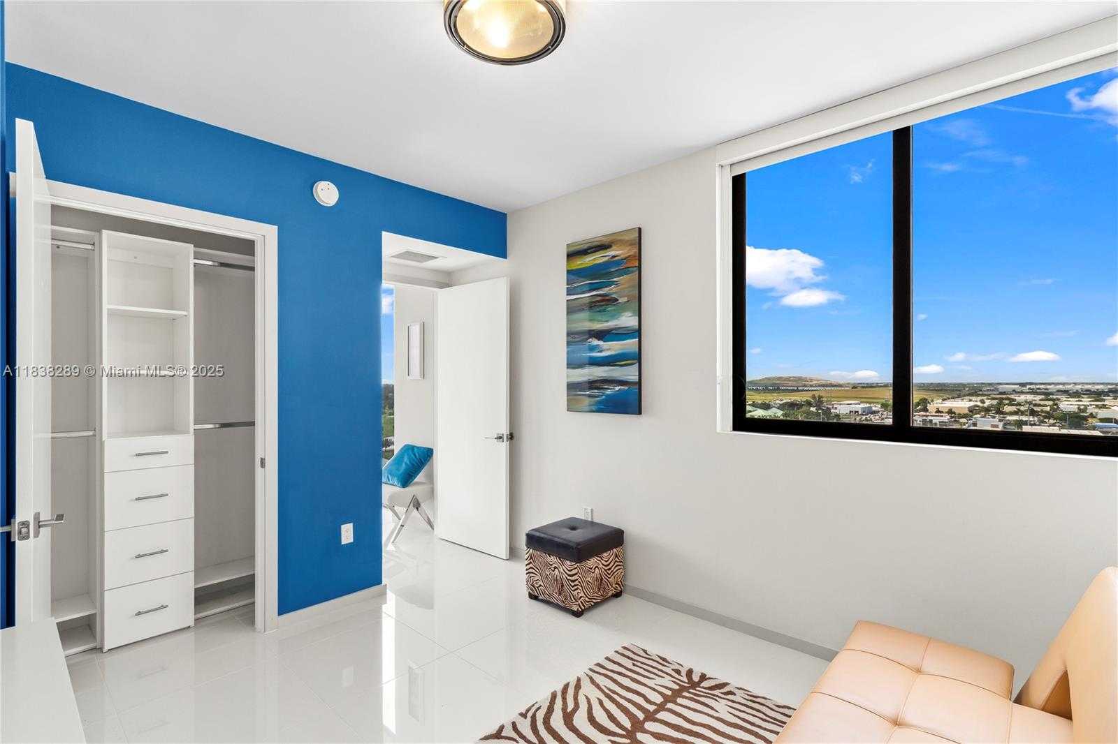 Small Image of 5300 PASEO BLVD #1214, Doral Number 12