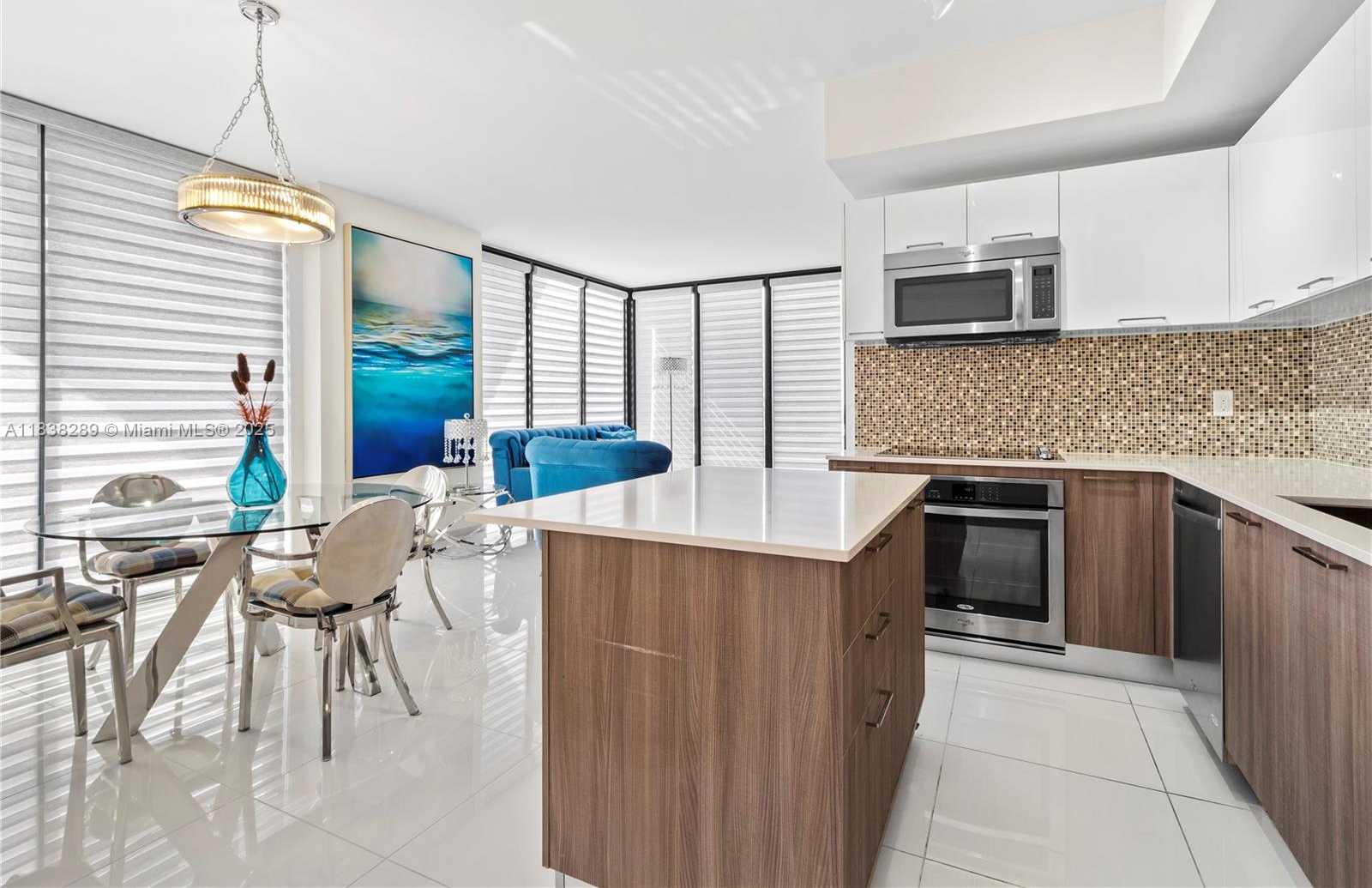 Small Image of 5300 PASEO BLVD #1214, Doral Number 14
