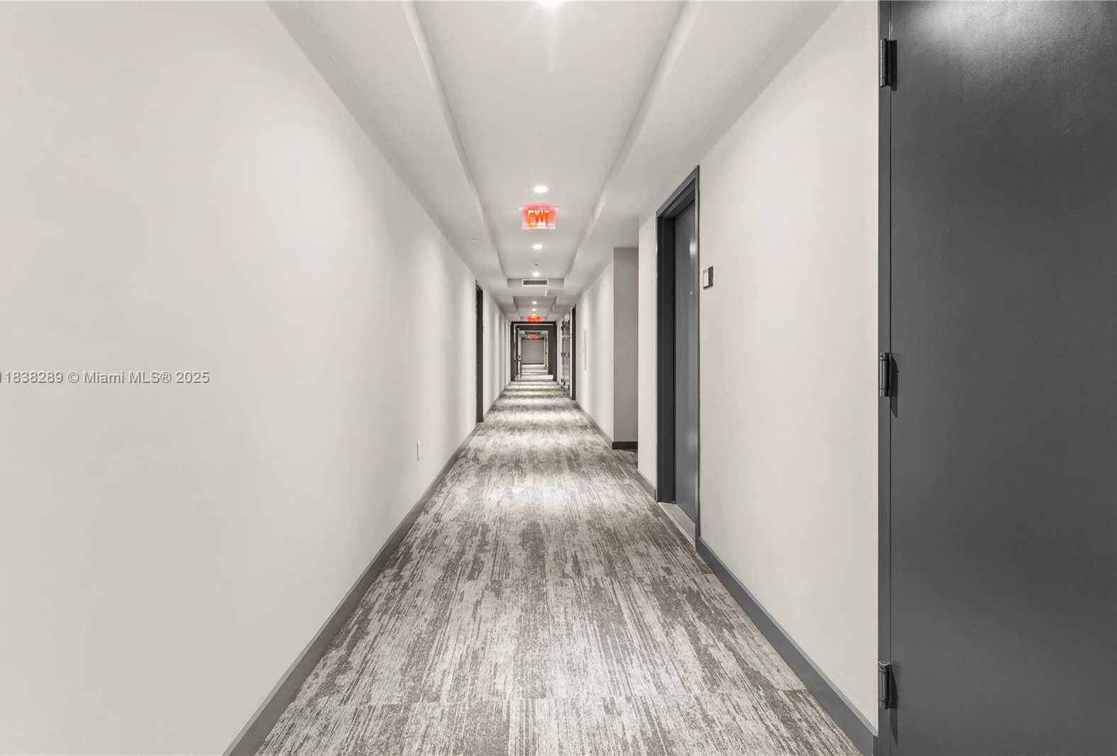 Small Image of 5300 PASEO BLVD #1214, Doral Number 15