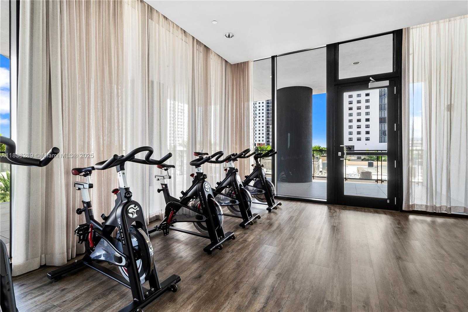 Small Image of 5300 PASEO BLVD #1214, Doral Number 29