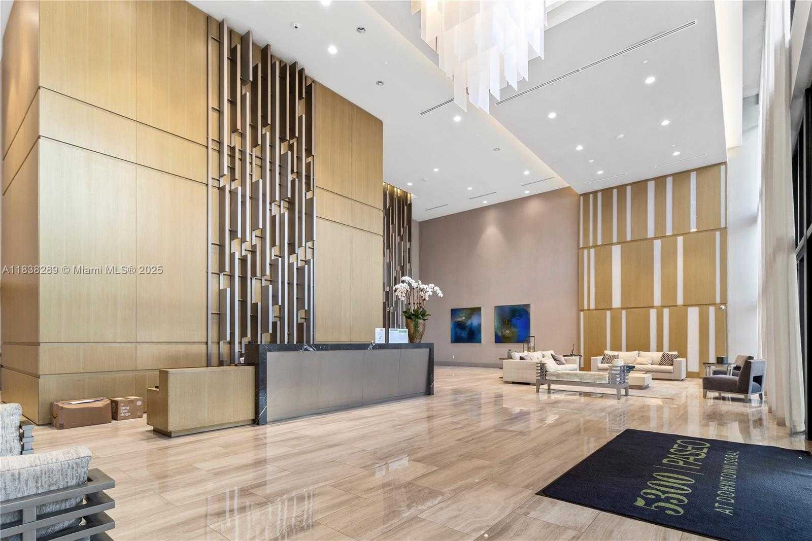 Small Image of 5300 PASEO BLVD #1214, Doral Number 32