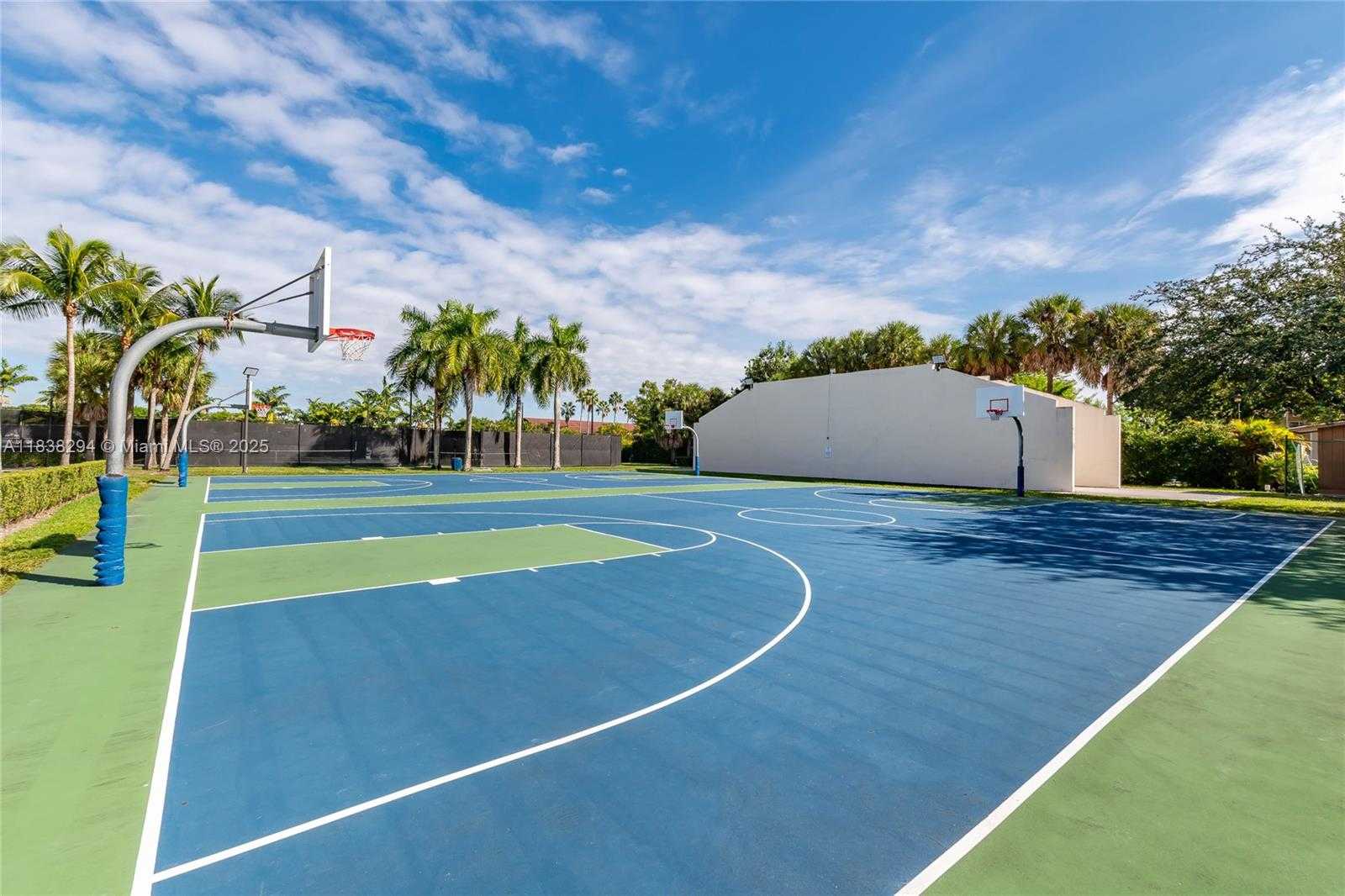 Small Image of 4725 NORTH WEST 103RD CT, Doral Number 43