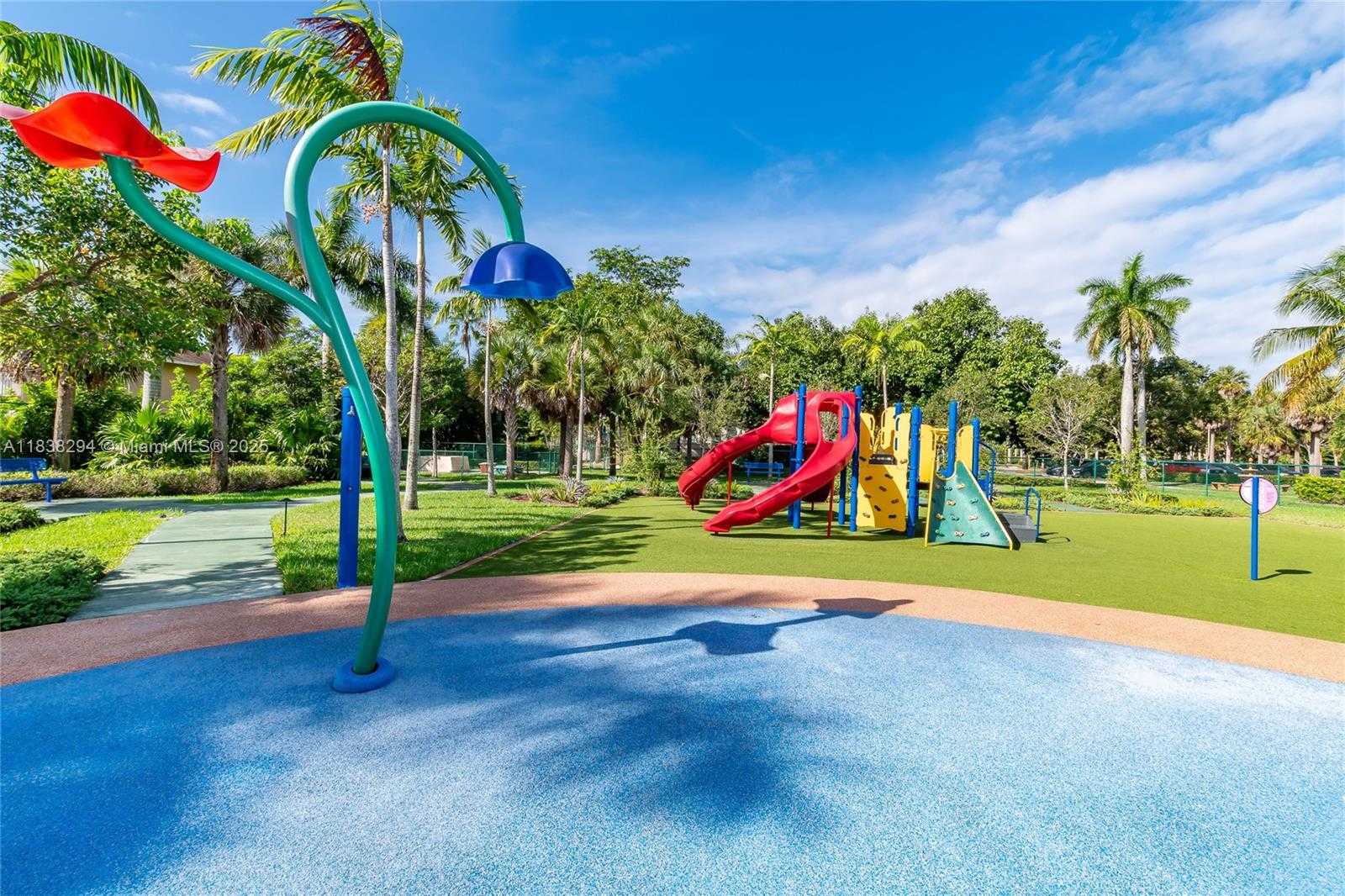 Small Image of 4725 NORTH WEST 103RD CT, Doral Number 44