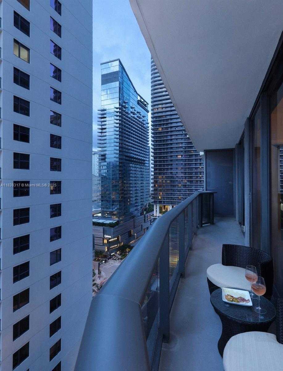 Small Image of 55 SOUTH WEST 9TH ST #1808, Miami Number 15
