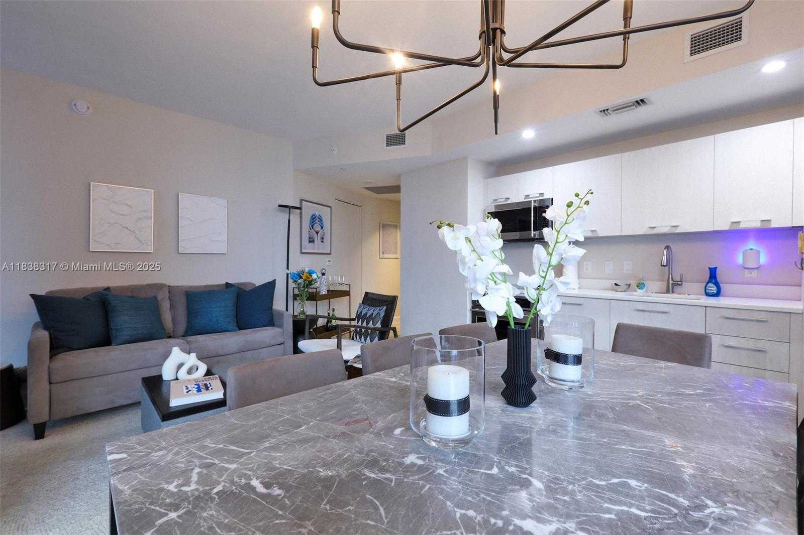 Small Image of 55 SOUTH WEST 9TH ST #1808, Miami Number 5