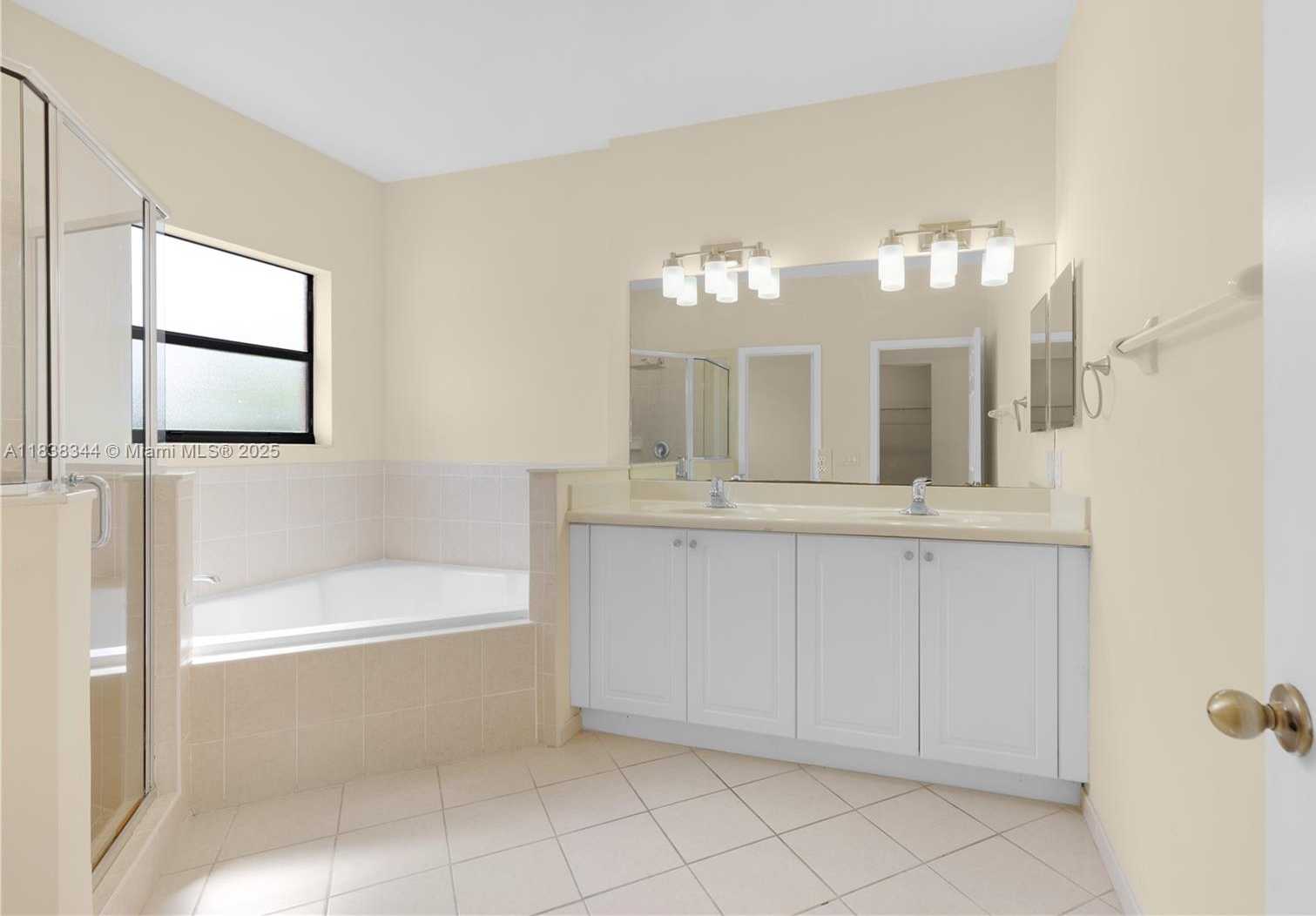 Small Image of 11358 SOUTH WEST 243RD TER, Homestead Number 17