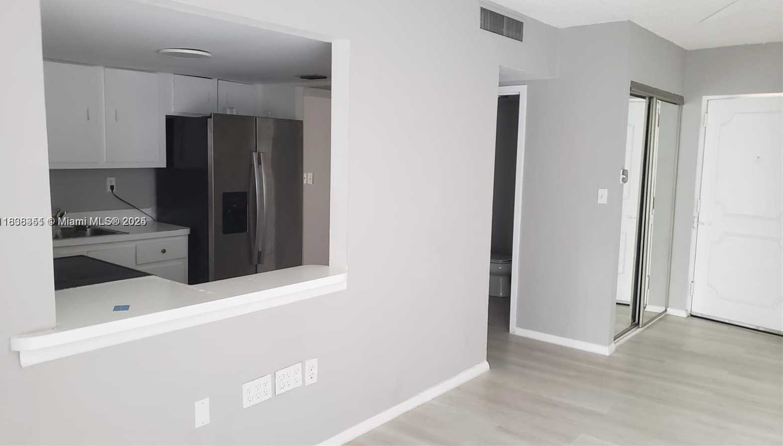 Small Image of 200 177TH #402, Sunny Isles Beach Number 9