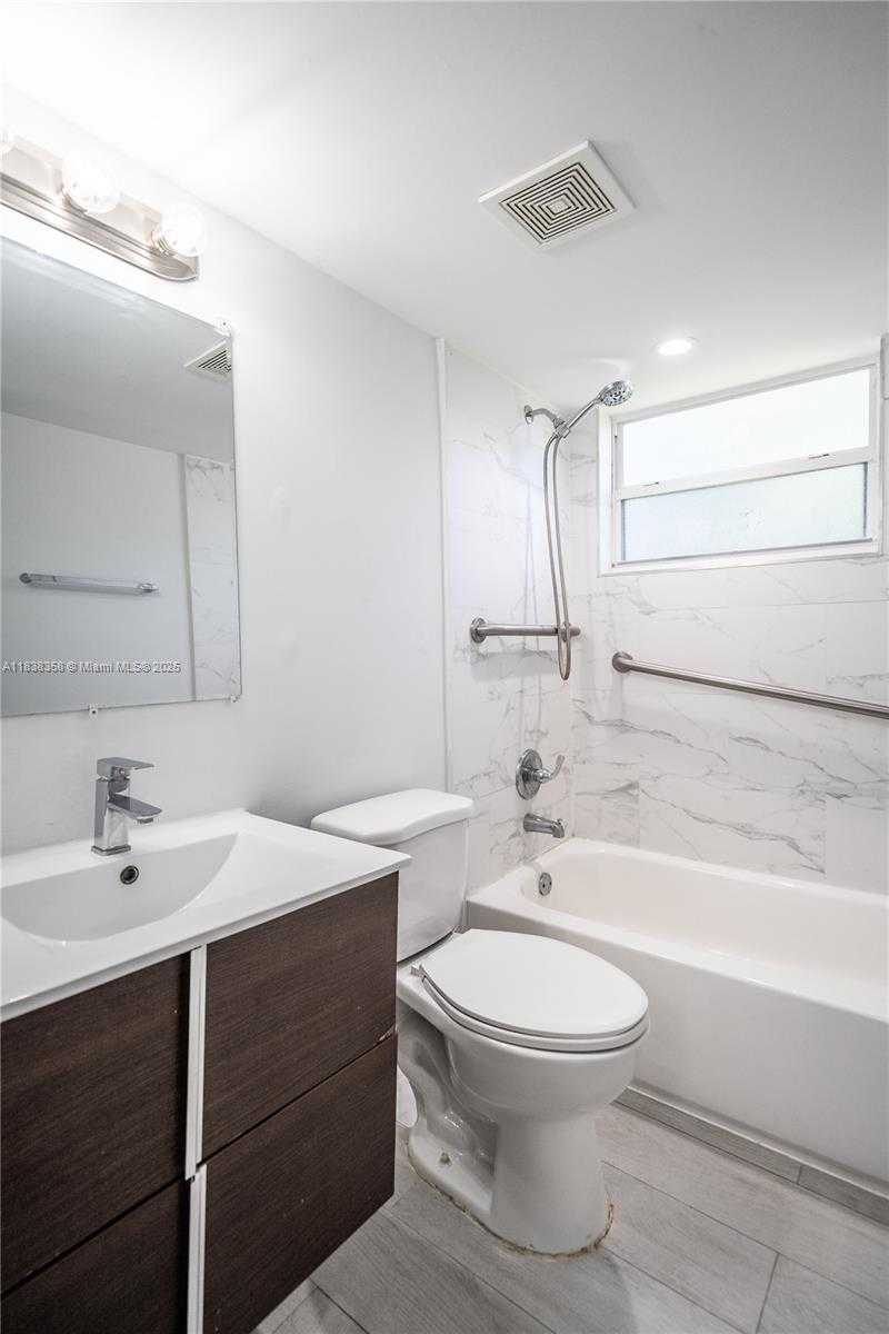 Small Image of 465 NORTH EAST 59TH ST #15, Miami Number 15