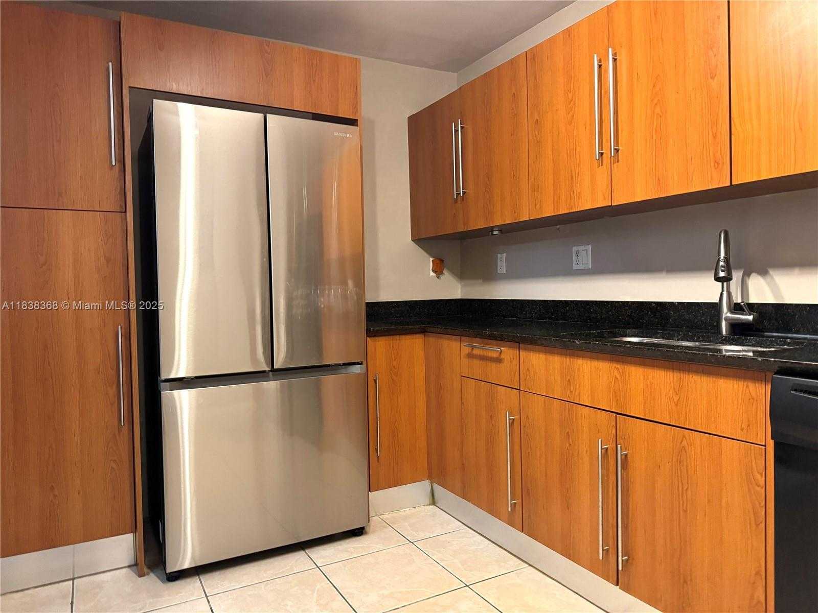 Small Image of 3001 SOUTH OCEAN DR #335, Hollywood Number 12