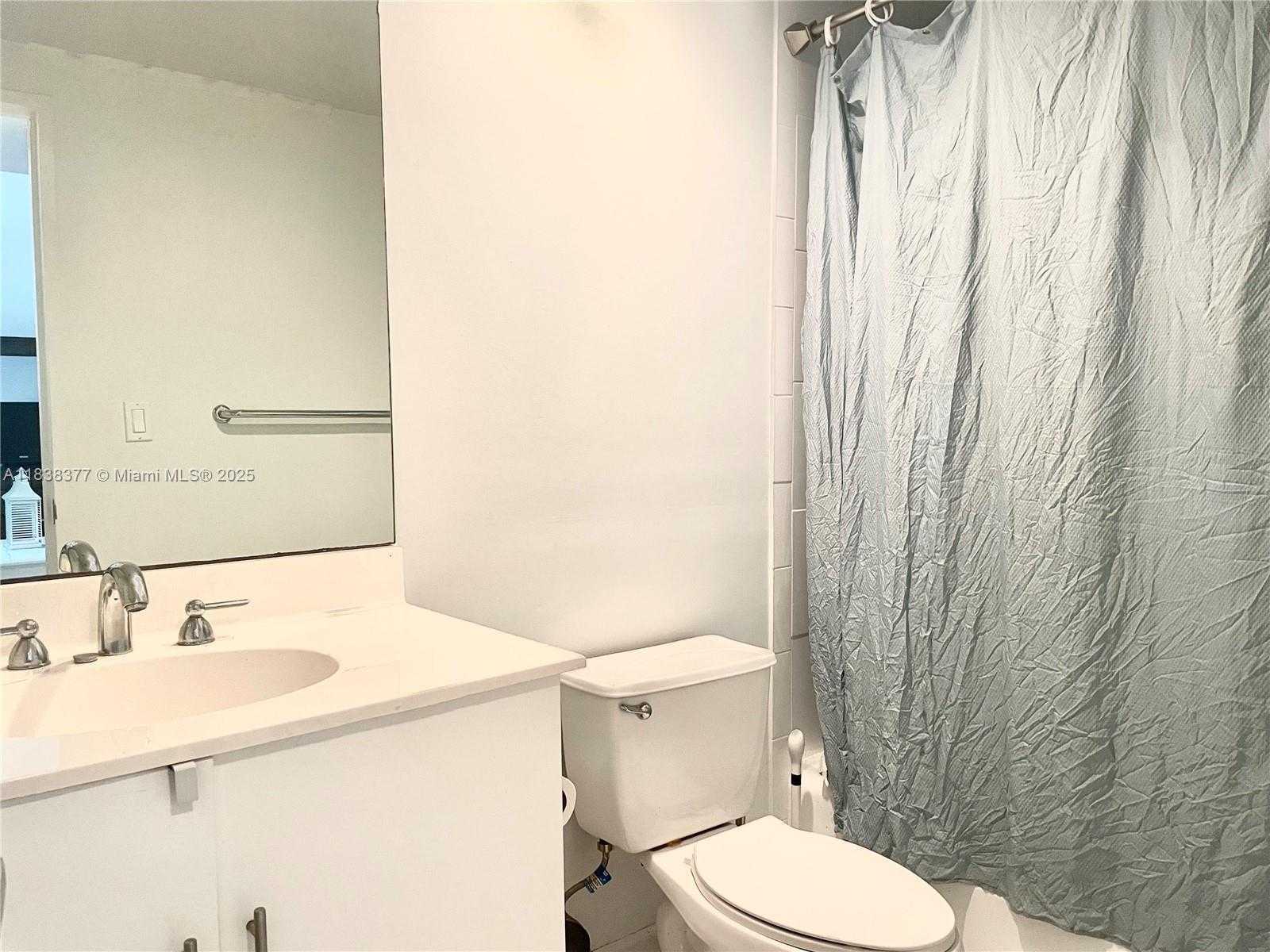 Small Image of 3001 SOUTH OCEAN DR #235, Hollywood Number 12