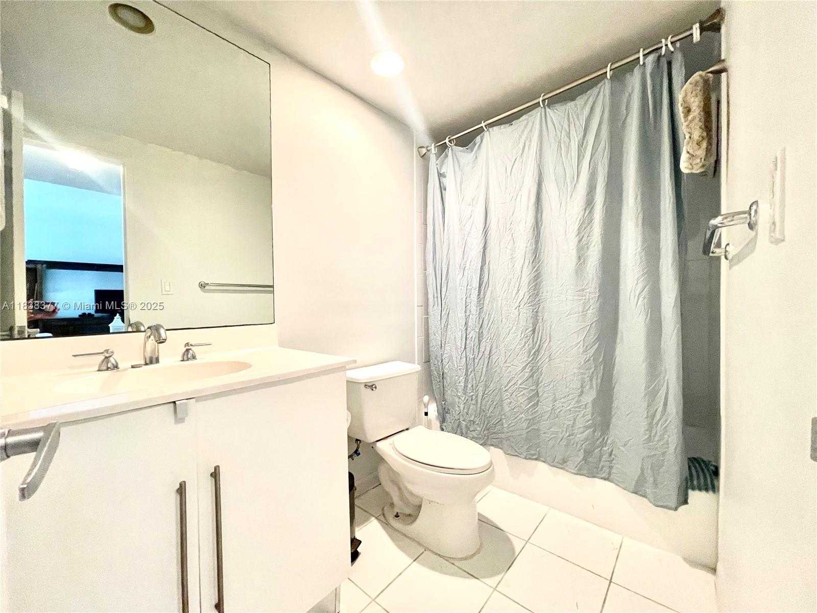 Small Image of 3001 SOUTH OCEAN DR #235, Hollywood Number 13