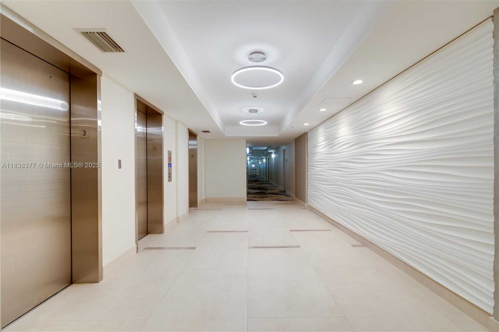 Small Image of 3001 SOUTH OCEAN DR #235, Hollywood Number 3