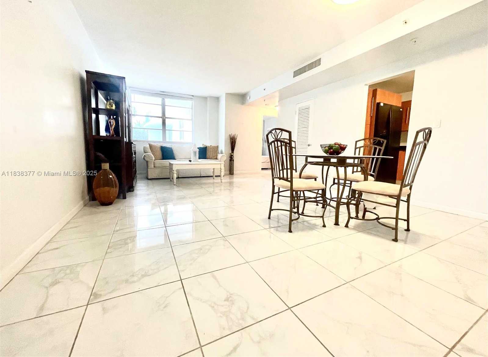Small Image of 3001 SOUTH OCEAN DR #235, Hollywood Number 8