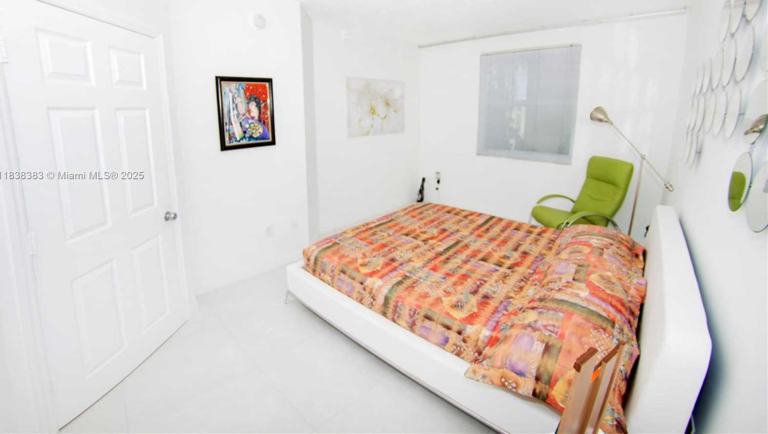 Small Image of 17145 NORTH BAY RD #4402, Sunny Isles Beach Number 13