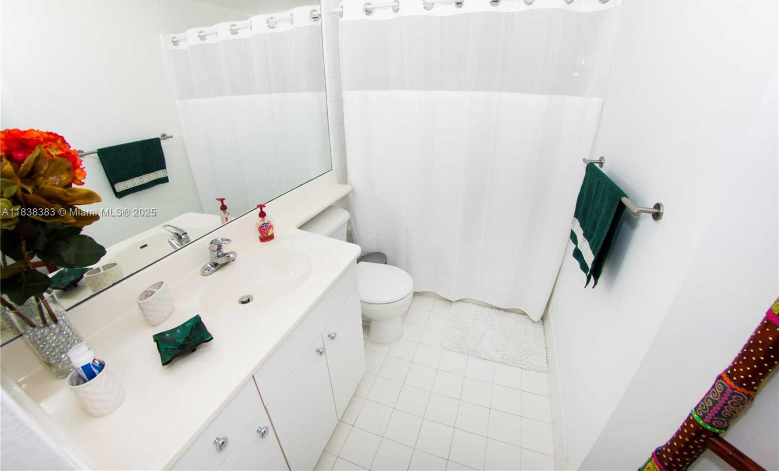 Small Image of 17145 NORTH BAY RD #4402, Sunny Isles Beach Number 23