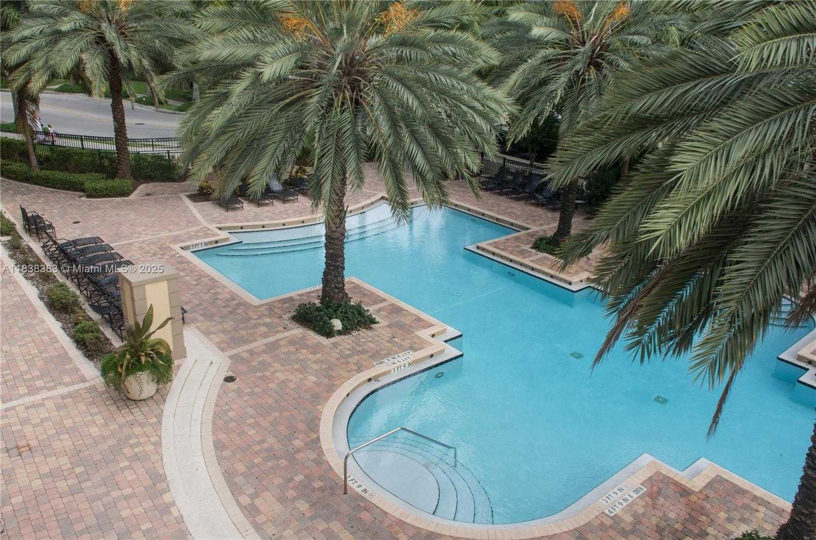 Small Image of 17145 NORTH BAY RD #4402, Sunny Isles Beach Number 29