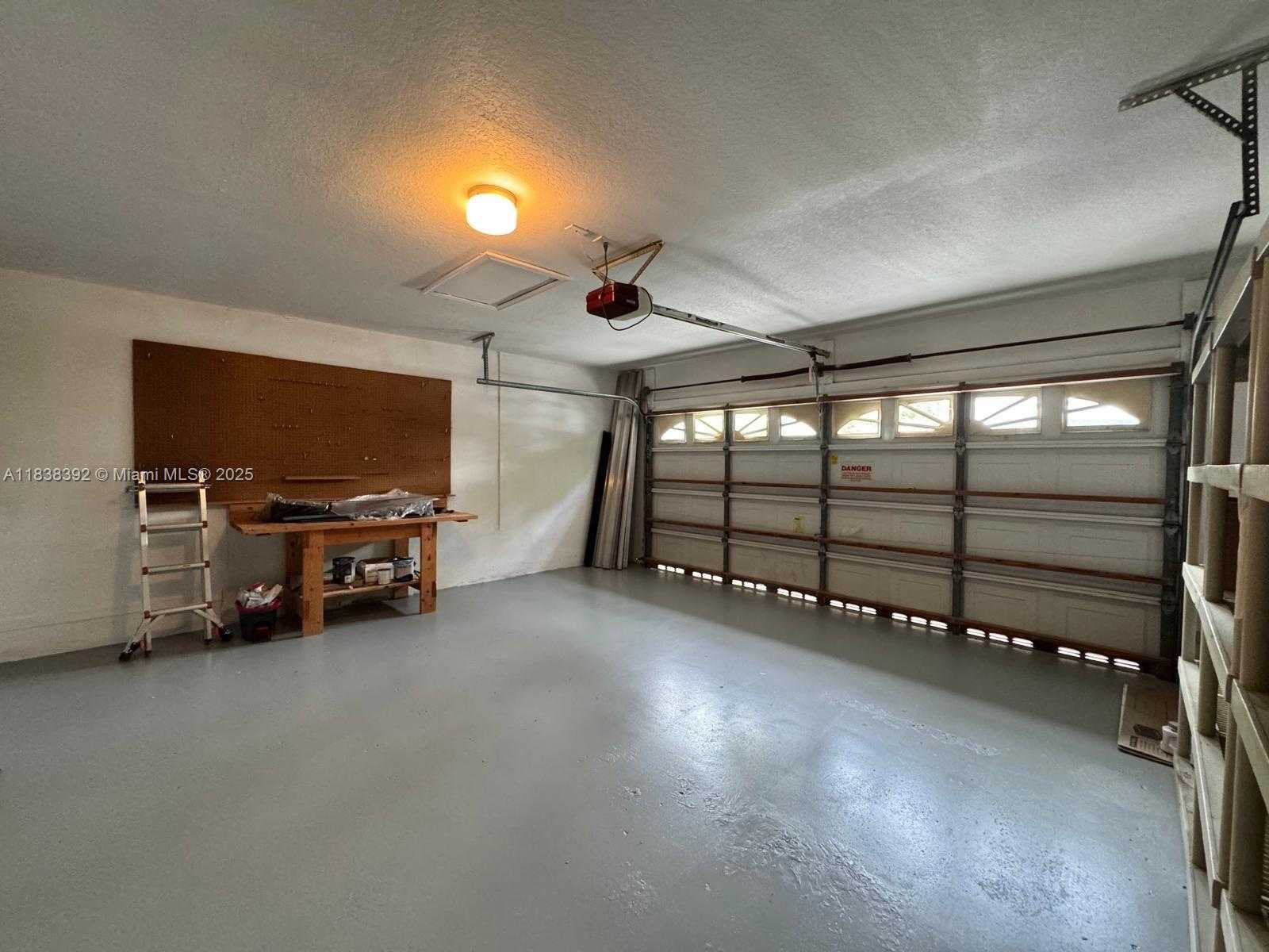 Small Image of 794 LAKE BLVD #794, Weston Number 16
