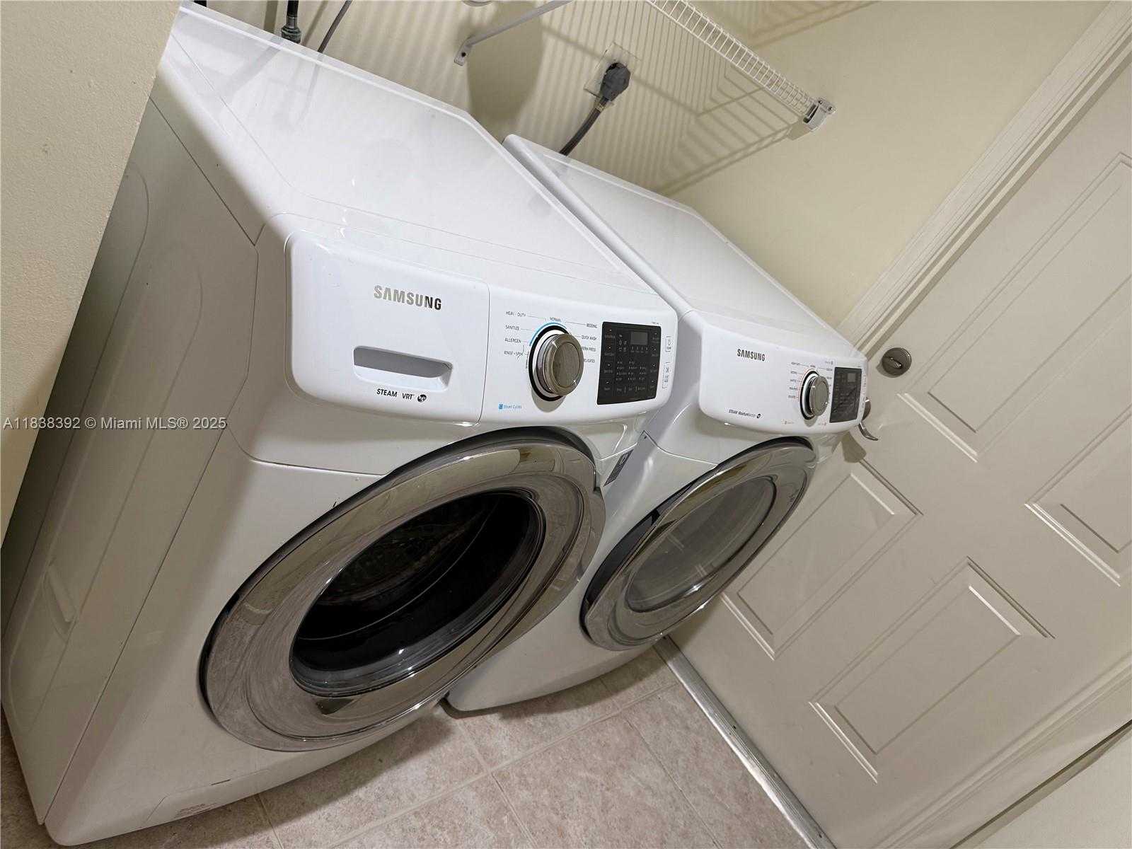 Small Image of 794 LAKE BLVD #794, Weston Number 22