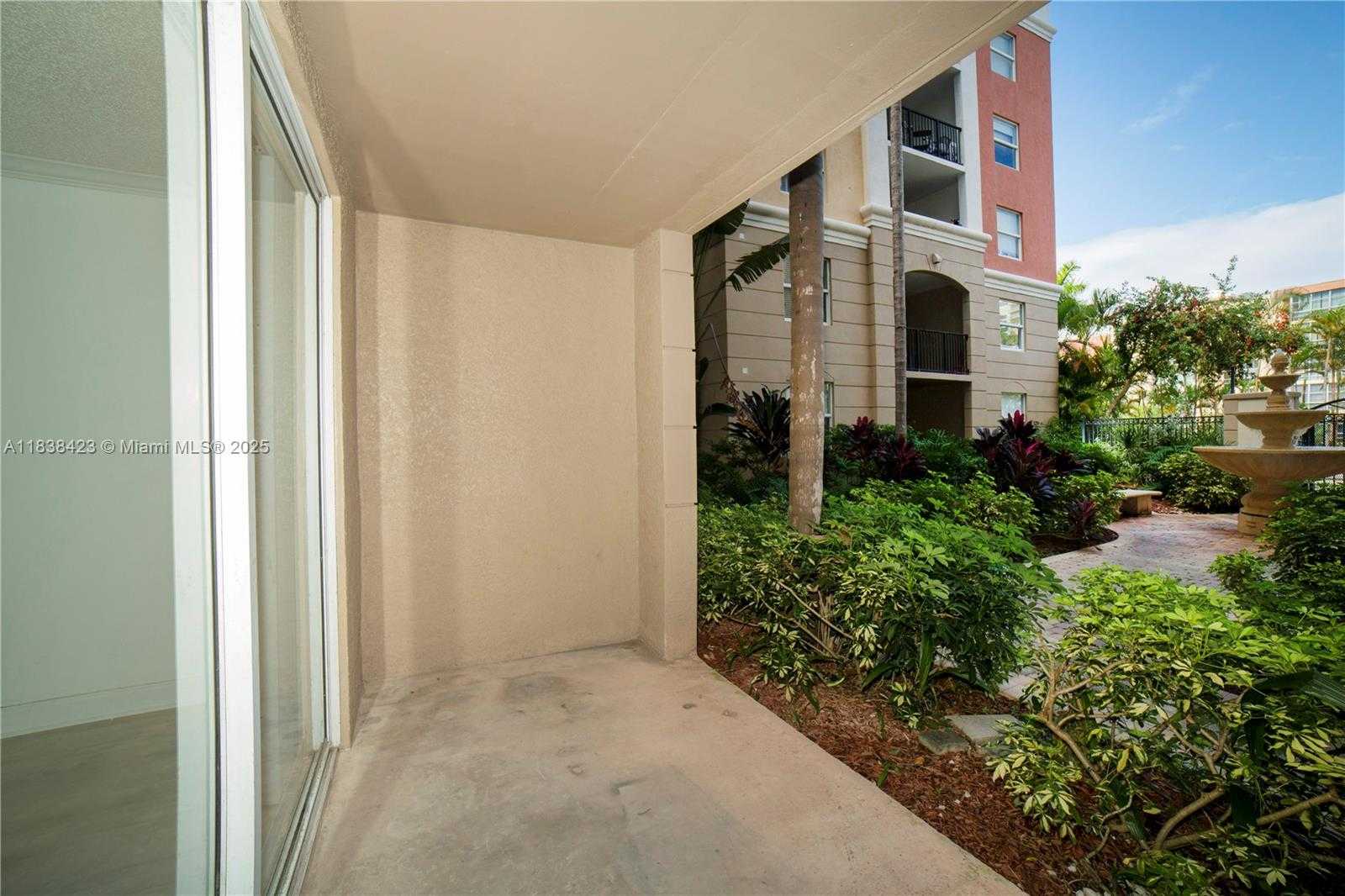 Small Image of 17125 NORTH BAY RD #3101, Sunny Isles Beach Number 23