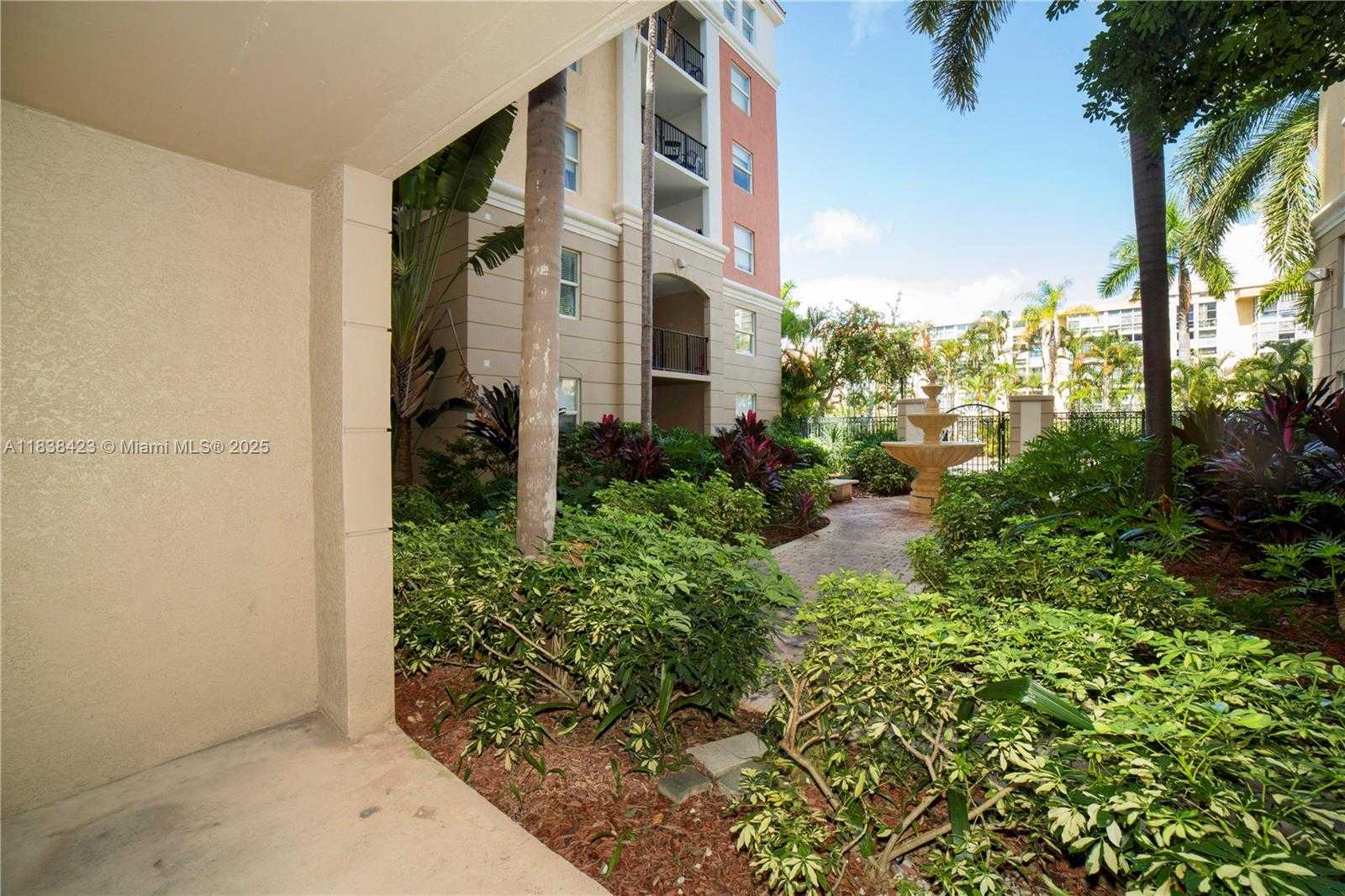 Small Image of 17125 NORTH BAY RD #3101, Sunny Isles Beach Number 28