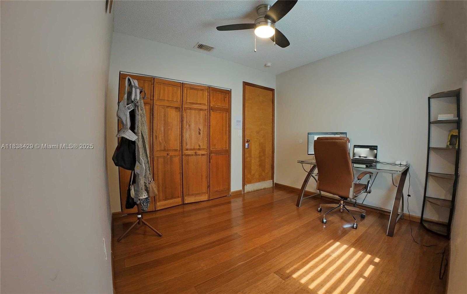 Small Image of 14721 SOUTH WEST 113TH LN #14721, Miami Number 17