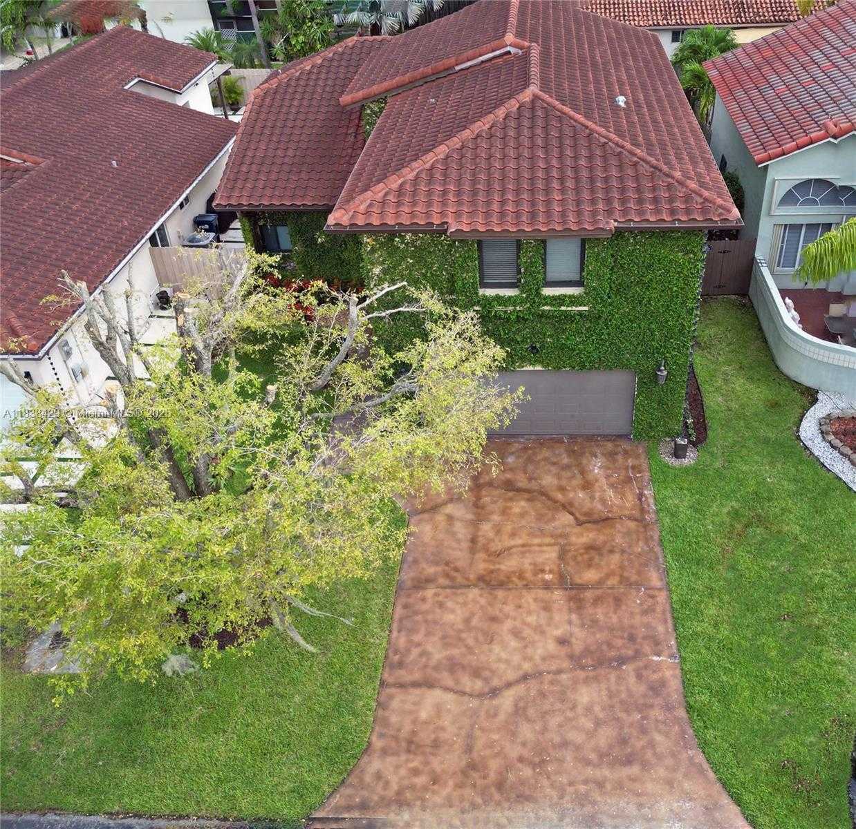 Small Image of 14721 SOUTH WEST 113TH LN #14721, Miami Number 2